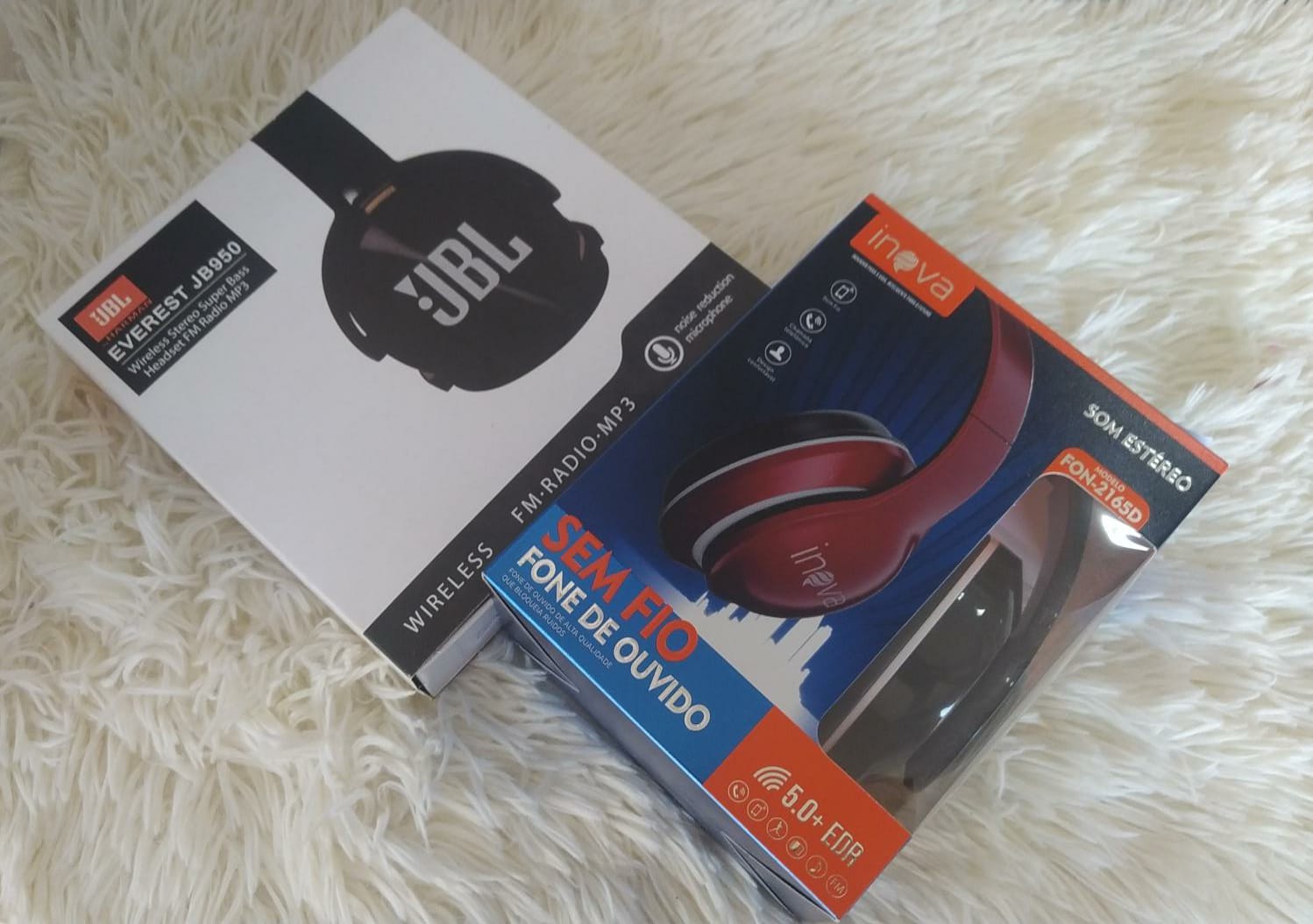 Fone de ouvido intra-auricular azul com estojo